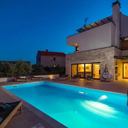 Nice Home In Valtura With Sauna * Valtura